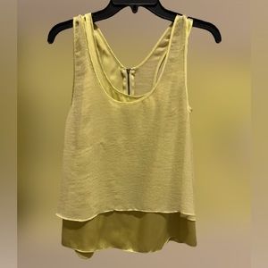 🌻BCBG Generation Honeysuckle Dual Layered Sz XS🌻